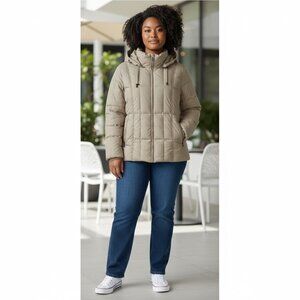 Liz Claiborne Womens XL Beige Quilted Hooded Puffer Jacket Cozy Casual Outdoor